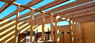 Haus 123,5 m² nach individuellem Projekt, Furmanov: Wandmontage