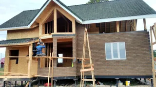 Haus nach Projekt „Sarja“, Kazan: Fassadenverkleidung