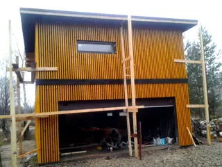Garage nach Projekt „Garage“, Gebiet Kostroma: fertiges Gebäude