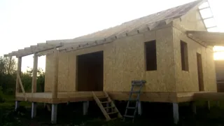 Haus 70 m² nach Projekt „Finnisch 70“, Siedlung Kolobovo: Dach