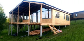 Haus 84 m² nach individuellem Projekt, KP „Pojma Rusy“: Terrasse und Eingangsbereich