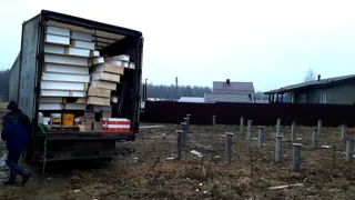 Haus nach Projekt „Jessentuki 8x8“, Dorf Kadnikovo: Lieferung des Hausbausatzes