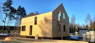 Özel projeye göre 145 m² ev, Kopnino köyü: duvar montajı