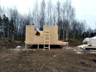 House based on the “Style 44.2.8” design, Lipovitsy village: wall assembly
