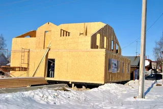 Haus nach Projekt „Townhouse - 1“, Ivanovo: Wandmontage