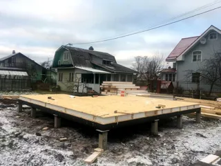 Haus nach Projekt „Neschnost“, SNT „Prometej“