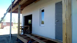 Garage nach Projekt „Slawjanka mini + Garage“, Dorf Nazarovo: Fassadenverkleidung