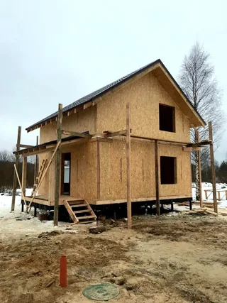 Haus nach Projekt „Awdeewo“, Siedlung Berezovka: Fertiges Haus