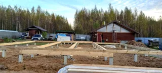 Haus 147 m² nach Projekt „Eger“, Siedlung Sosny: Fundament und Grundrahmen