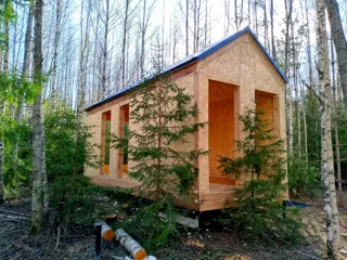 Gästehaus nach individuellem Projekt, Gebiet Kostroma: Wandmontage