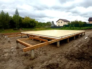 Haus nach individuellem Entwurf, Kineshma: Boden aus SIP-Paneelen auf Höhe 0