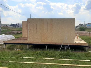 Haus nach individuellem Entwurf, Kostroma: Wandmontage