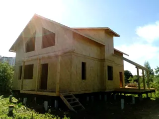 Haus nach Projekt „Tajna“, Krasnogorsk: Obergeschoss und Dachgeschoss