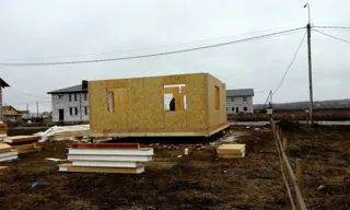 Haus nach Projekt „Gamma“, Kostroma: Wandmontage