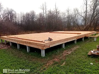 122 m² house built to a custom design, Alferevo village: SIP panel floor at level 0