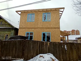“Avdeevo 2” projesine göre 83,37 m² ev, Kostroma: ikinci kat ve çatı katı