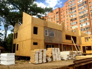 Haus nach individuellem Entwurf, Gebiet Moskau: Wandmontage