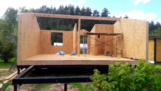 Haus nach individuellem Entwurf, Gartengemeinschaft SNT „Sarja“: Wandmontage