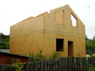 Haus nach Projekt „Metschta“, Gebiet Iwanowo: Wandmontage