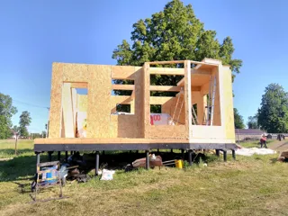 Haus nach Projekt „Sarja“, Kazan: Wandmontage