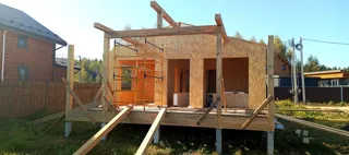 Custom-design house, Nastasino village: roofing