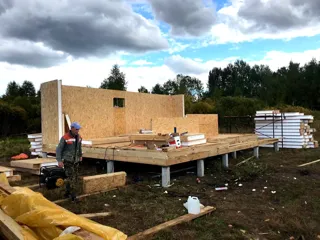 Özel projeye göre 51 m² ev, Paneevo köyü: duvar montajı