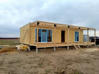 Haus nach Projekt „Mistika - K2.5“, Dorf Zdekhovo: Wandmontage