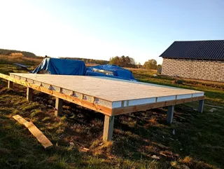 Haus nach Projekt „Chalet 45“, Gebiet Kostroma: SIP-Boden auf Höhe 0