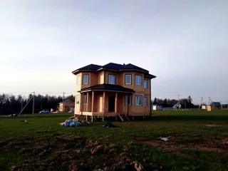 Banja, Projekt „Florida“, Dorf Balabanovo: fertiges Haus