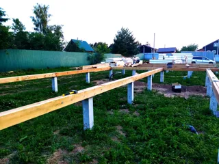 Haus 145 m² nach individuellem Projekt, Siedlung Volga: Fundament und Grundrahmen