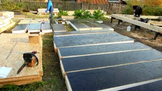 Haus nach Projekt „Solo“, Siedlung Vichuga: Fundament und Grundrahmen