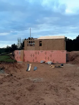 Haus 100 m², Projekt „Barnhouse 76.1“, Dorf Izbizhe: Wandmontage