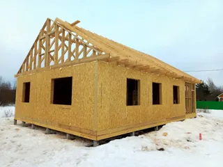 Haus 105 m² nach individuellem Projekt, Dorf Svingino: Dach