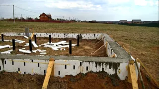 Haus nach Projekt „Narziss“, Dorf Artyukino: Fundament und Grundrahmen
