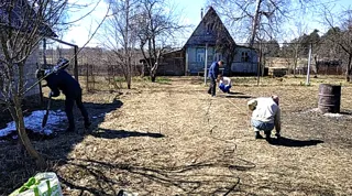 House built to a custom design, Nikulskoe village: foundation and sill strapping