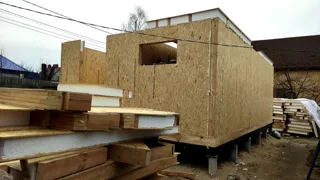 Haus nach Projekt „Dorofejewo“, Kovrov: Wandmontage