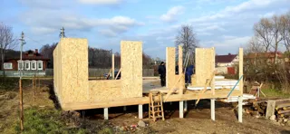 Haus 104 m² nach individuellem Projekt, Dorf Kornevo: Wandmontage