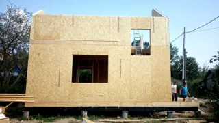 Haus nach Projekt „Gamma“, Gebiet Kostroma: Wandmontage