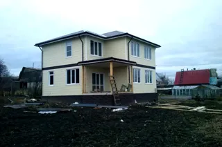 Custom-design house, Astashevo village: finished building