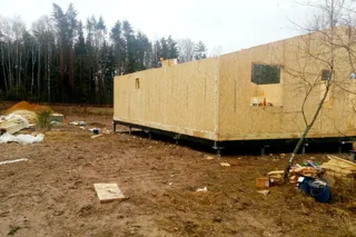 Haus nach Projekt „Slatoust“, Gebiet Moskau: Wandmontage