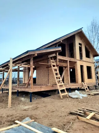Özel projeye göre 130 m² ev, Ukhta: çatı
