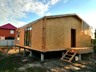 Haus nach Projekt „Barnhouse 53“, SNT „Urroschaj“: Fertiges Haus