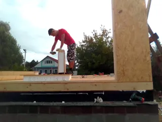 Haus nach Projekt „Majak“, Kineshma: Wandmontage