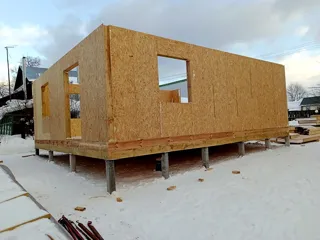 Haus 163,5 m², Projekt „Jessentuki 8x9“, Dorf Ivantsevo: Wandmontage