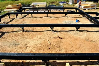 Haus nach Projekt „Sokol - 2“, Dorf Krivtsovo: Fundament und Grundrahmen