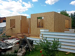 125 m² ev, özel proje, “Golovenki” SNT: duvar montajı