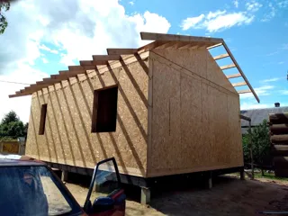 Haus nach Projekt „Slawjanskij Skit“, Dorf Dievo-Gorodishche