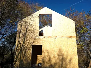 Haus 72 m² nach individuellem Projekt, Pushchino: Wandmontage