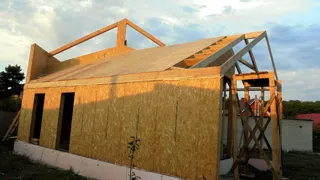 Haus nach individuellem Entwurf, Region Belgorod: Dach
