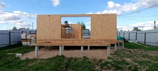 147 m² ev, “Yesentuki 8x8” projesi, Kalachevo köyü: duvar montajı